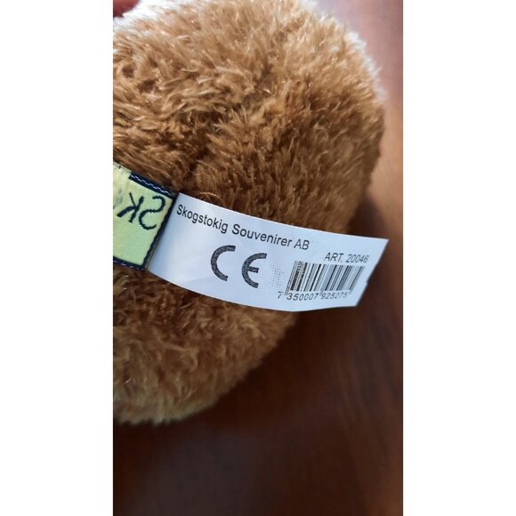 Skogstokig Moose Plush Souvenir With Blue Shirt - Picture 6 of 6